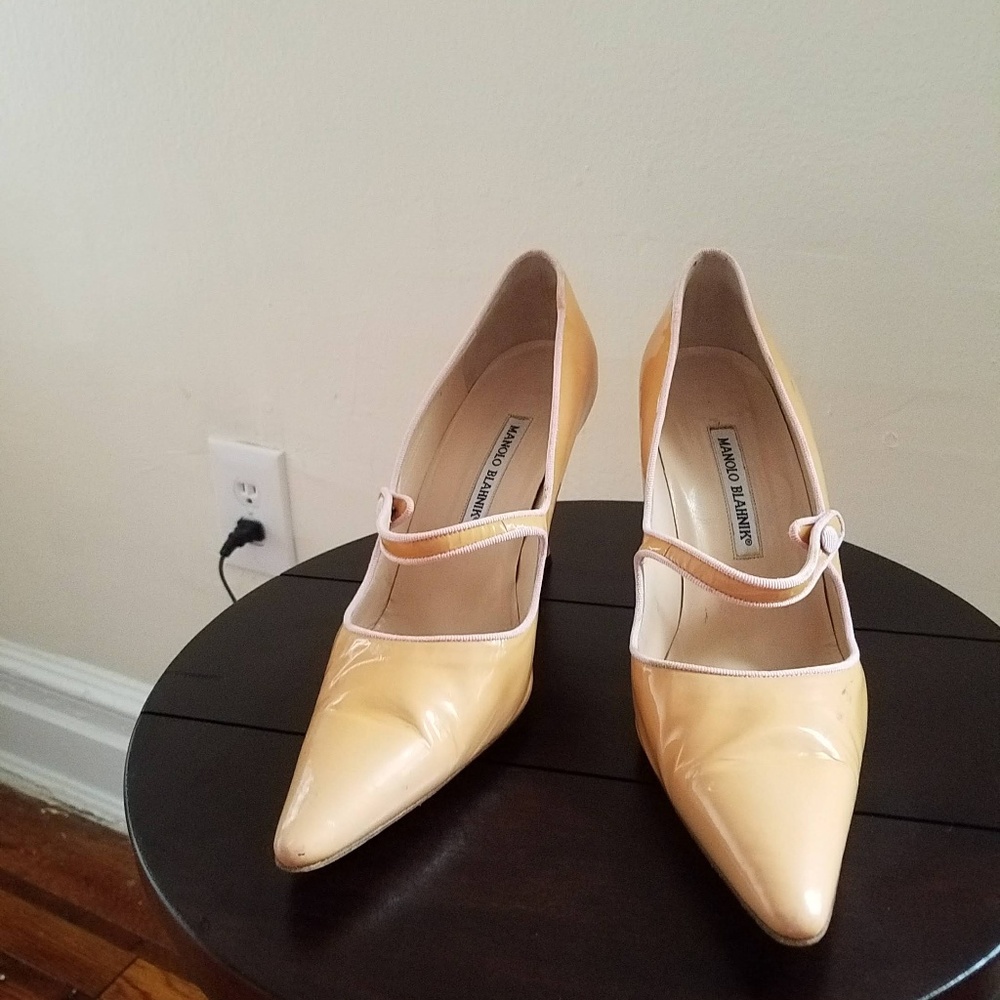 Old Manolos for Sale - Beige - Scuffed- Mary Jane